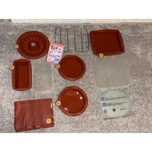 Smart Ware Silicone Bakeware Lot 10 Pieces & Recipe Book Smartware